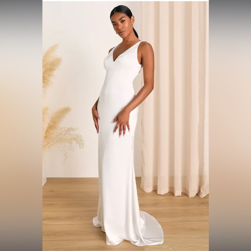 Lulus weeding dress size L NWT ,Mermaid Maxi Dress